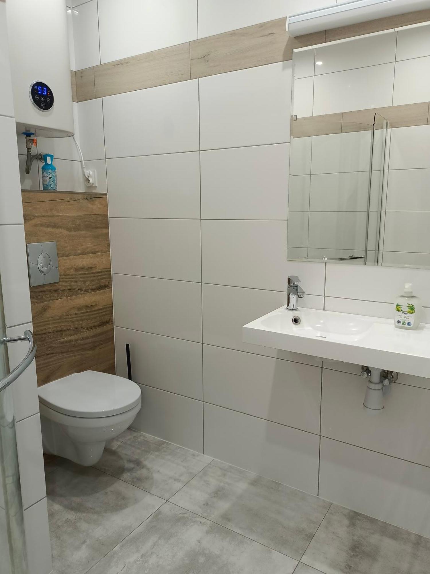 Letnia Oaza "Akacja" Apartment Sobienie Jeziory Ngoại thất bức ảnh